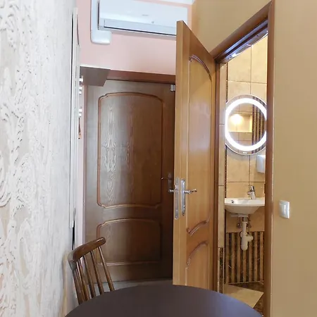 Gogol Park Rooms 2*